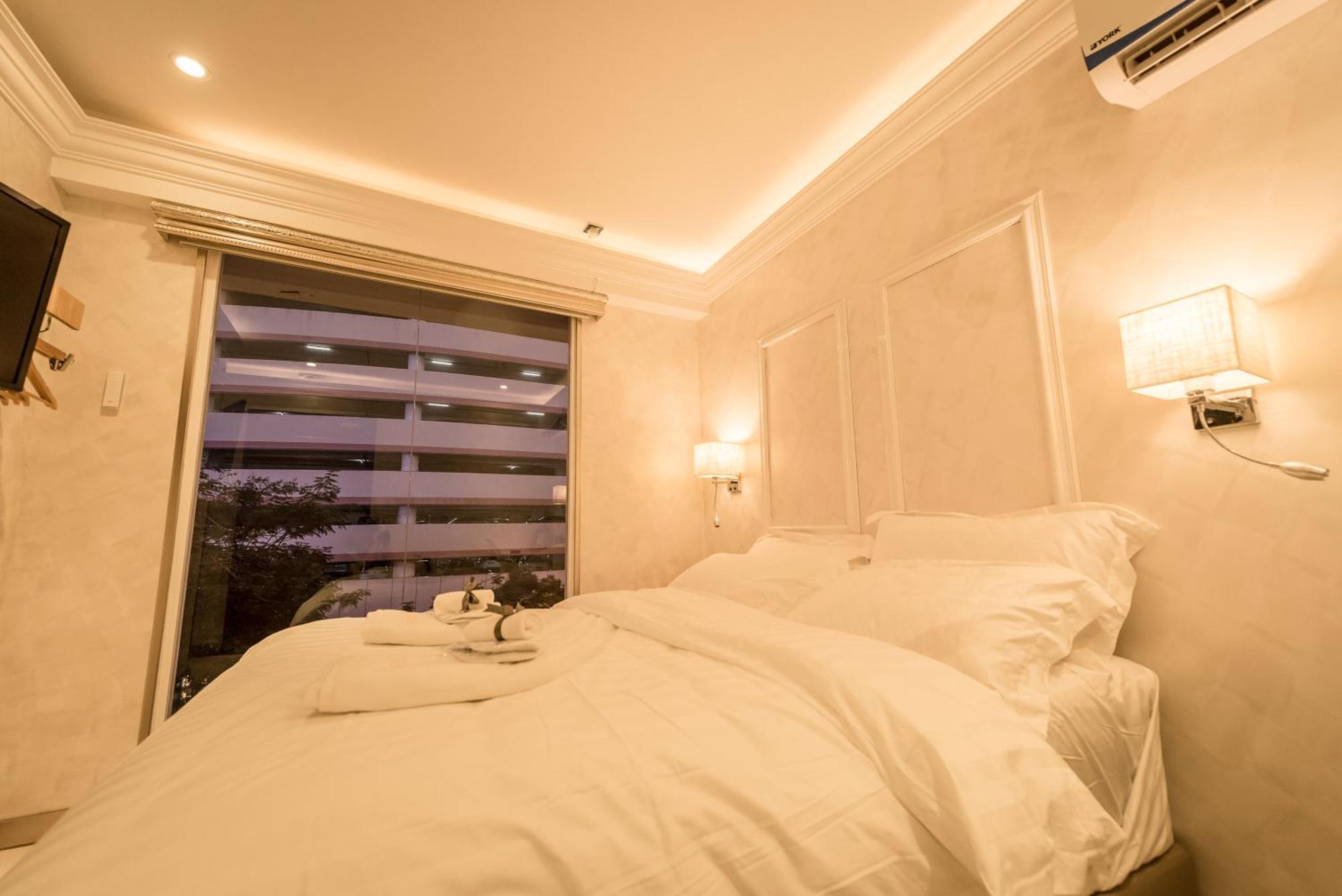 Cj Residence - Opposite Public Bank Centre Point Kota Kinabalu Chambre photo