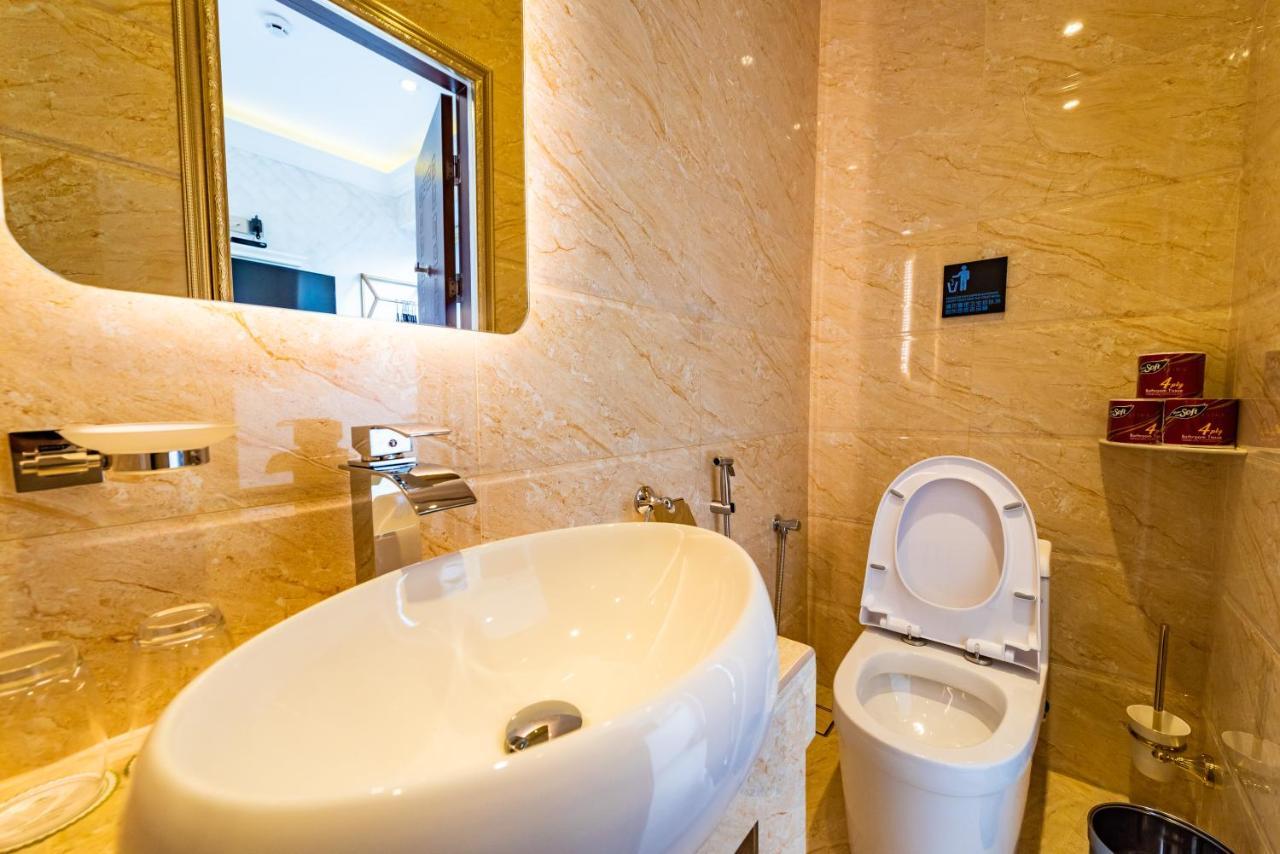 Cj Residence - Opposite Public Bank Centre Point Kota Kinabalu Extérieur photo